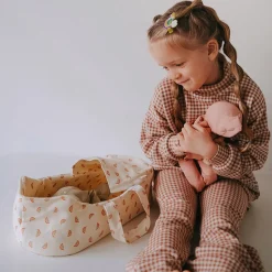 Best Olli Ella Dinkum Dolls Carry Cot - Rainbow Print