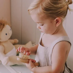 Online Olli Ella Dinkum Dolls Pinewood Brush