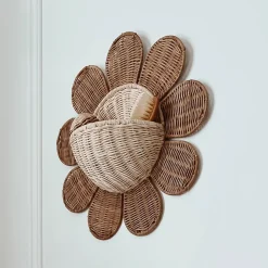 Store Olli Ella Rattan Daisy Wall Basket